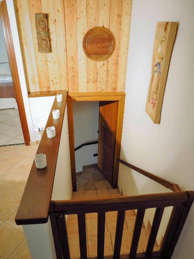 Ferienwohnung Lo Gnomo Sotto Al Glicine Châtillon Exterior foto