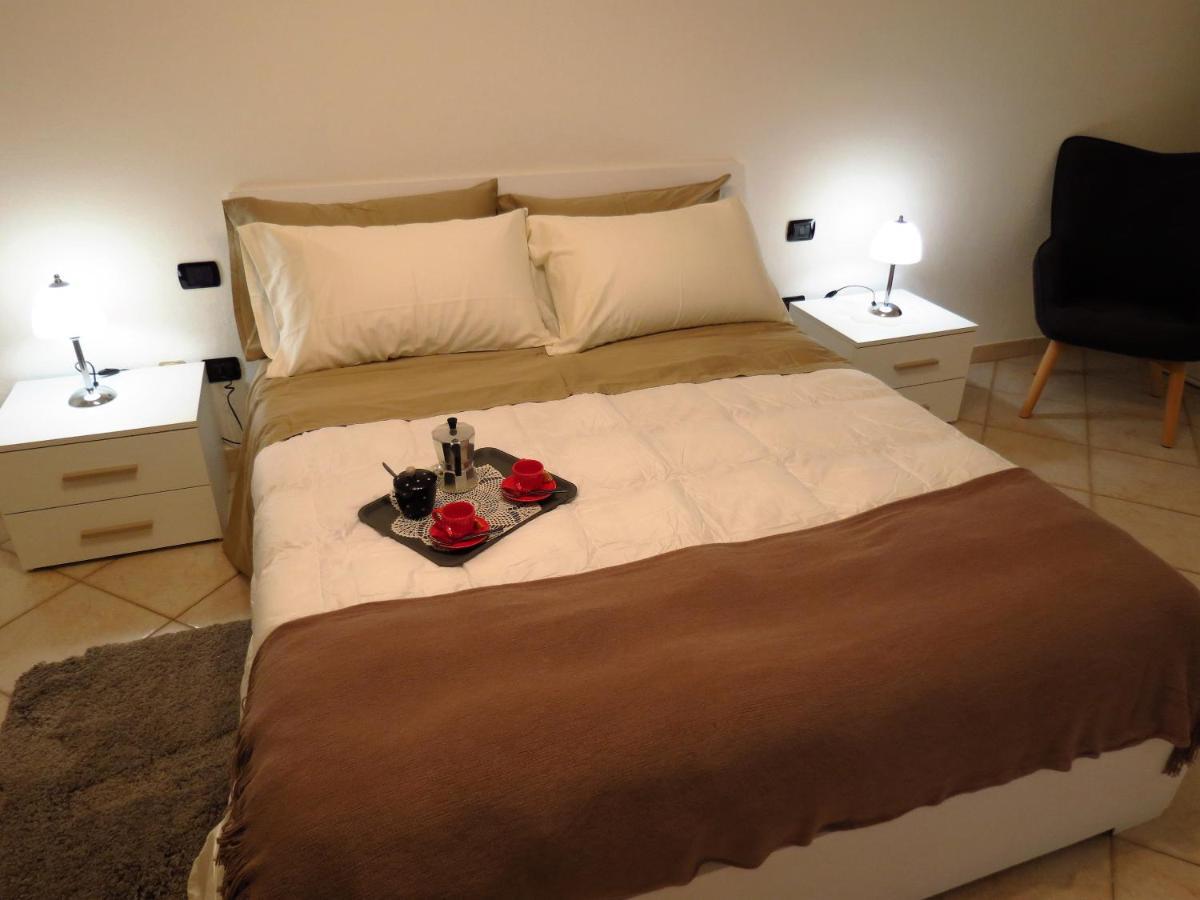 Ferienwohnung Lo Gnomo Sotto Al Glicine Châtillon Exterior foto